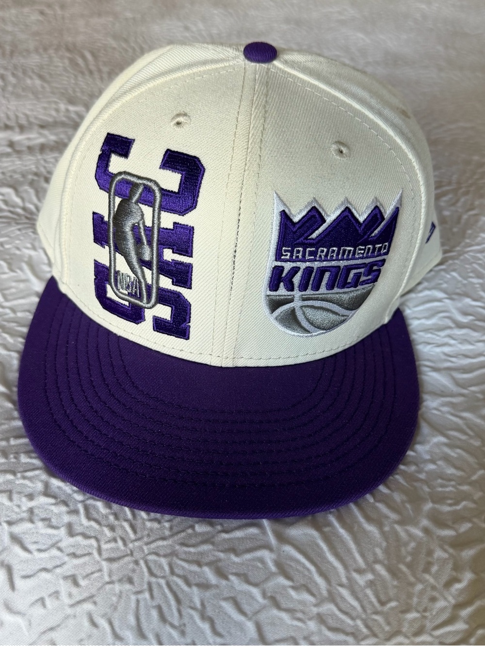 New Era Sacramento Kings Purple & Cream Kids Snapback Hat